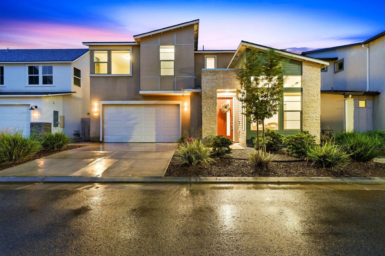 3345 Florence Avenue - Photo 1