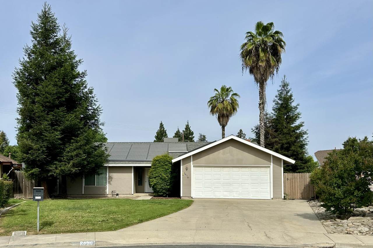 3030 Orchard Avenue - Photo 1