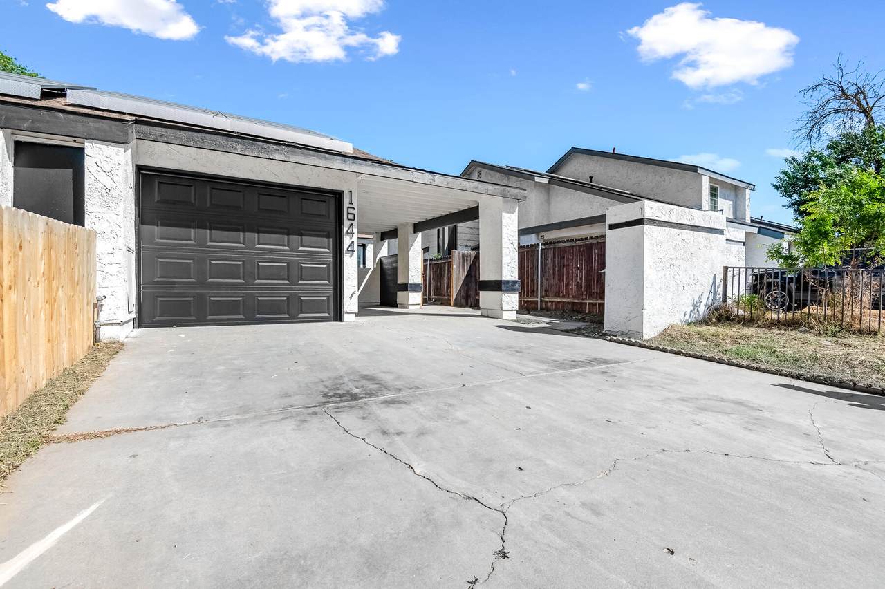 1644 Tipton Street - Photo 1