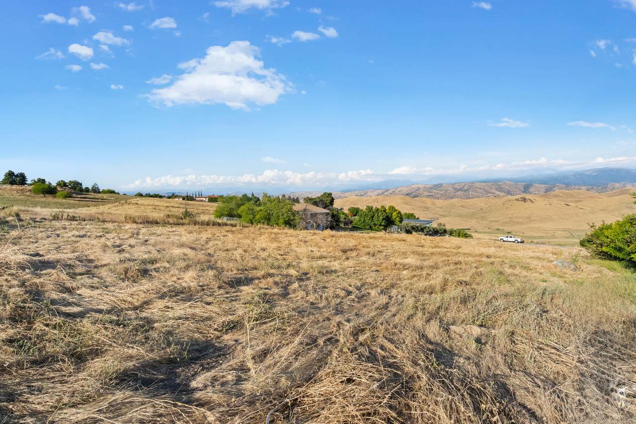 https://bt-photos.global.ssl.fastly.net/tulare/1280_boomver_1_240992-2.jpg