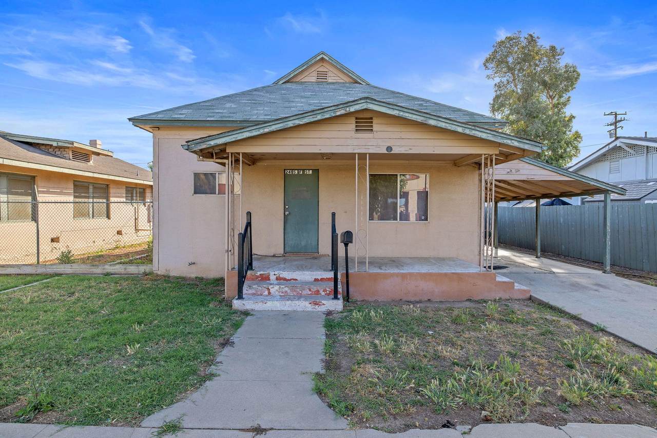 241 F Street - Photo 1