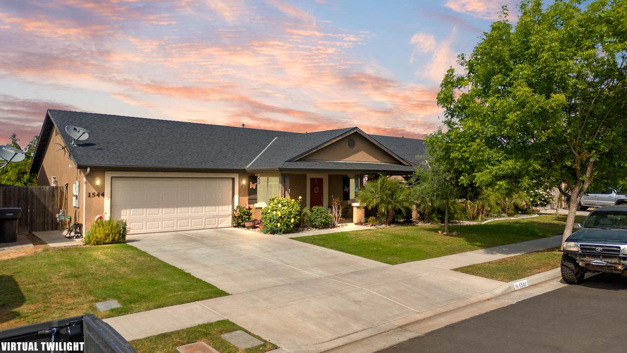 1544 Santa Cruz Avenue - Photo 1