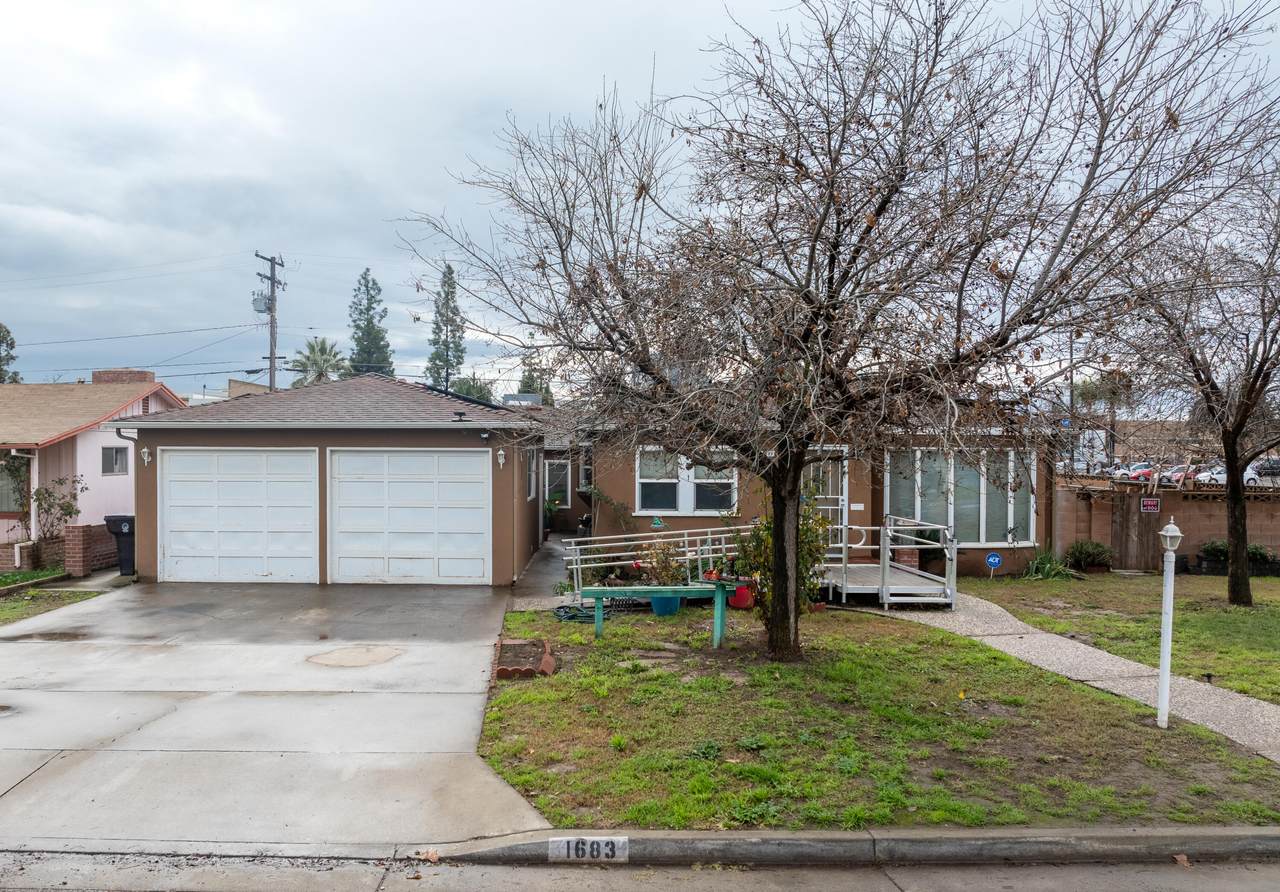 1683 Cheryl Lane - Photo 1
