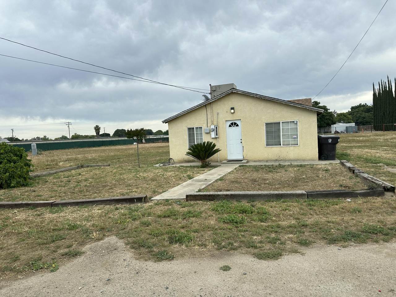 1808 Foster Drive - Photo 1