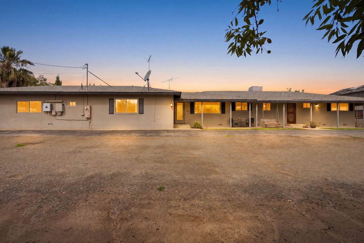 5308 Mount Whitney Avenue - Photo 1