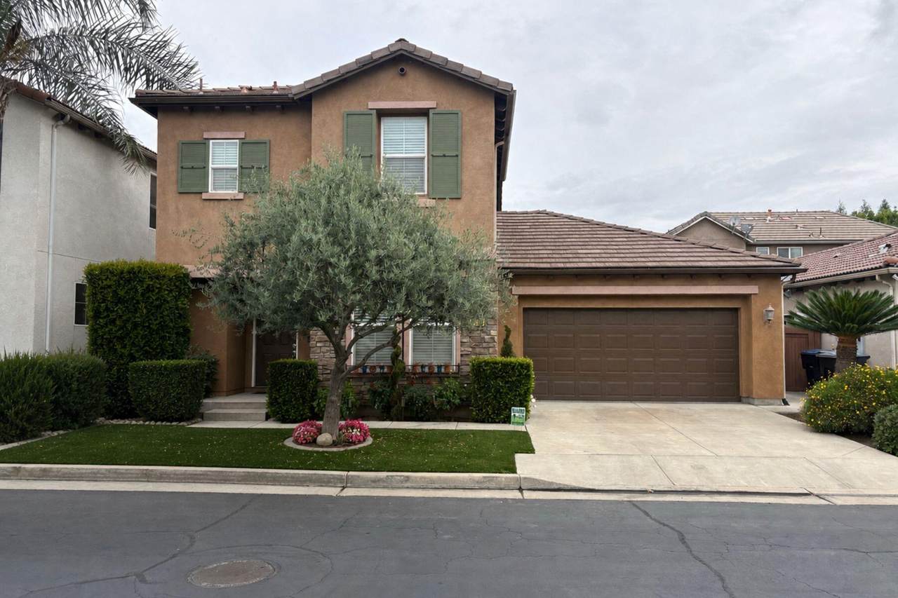 5118 Arezzo Avenue - Photo 1