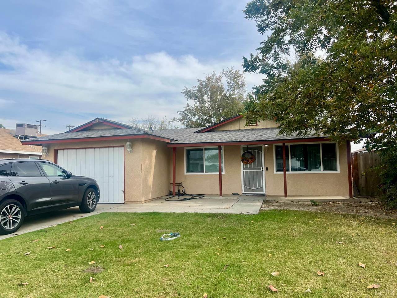 1239 Chittenden Avenue - Photo 1