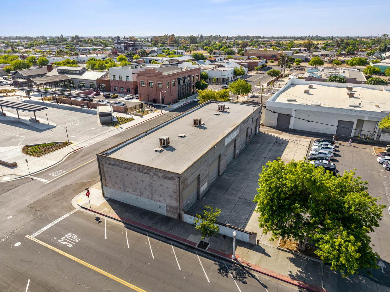 214 Harris Street - Photo 1
