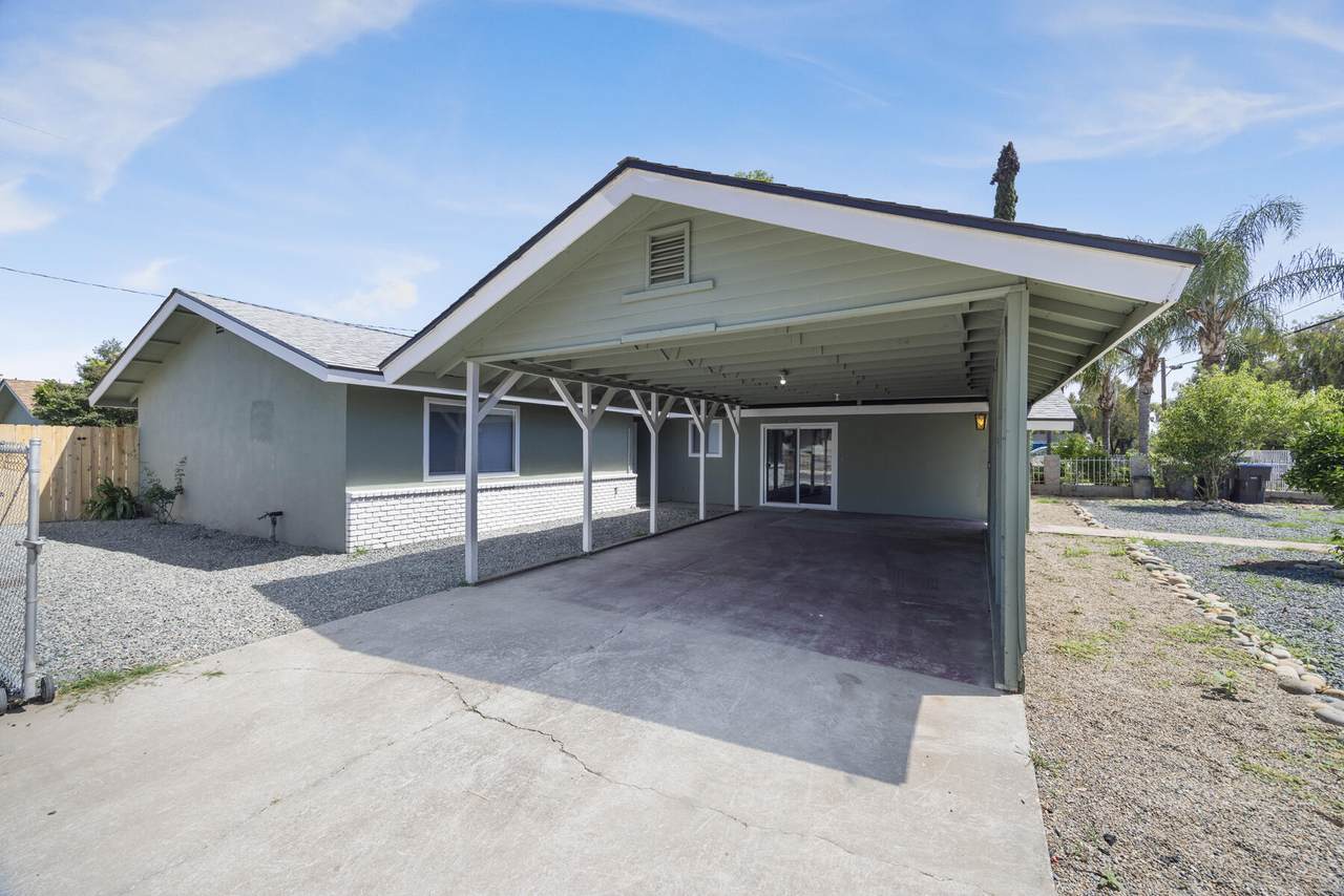 1612 Santa Fe Street - Photo 1
