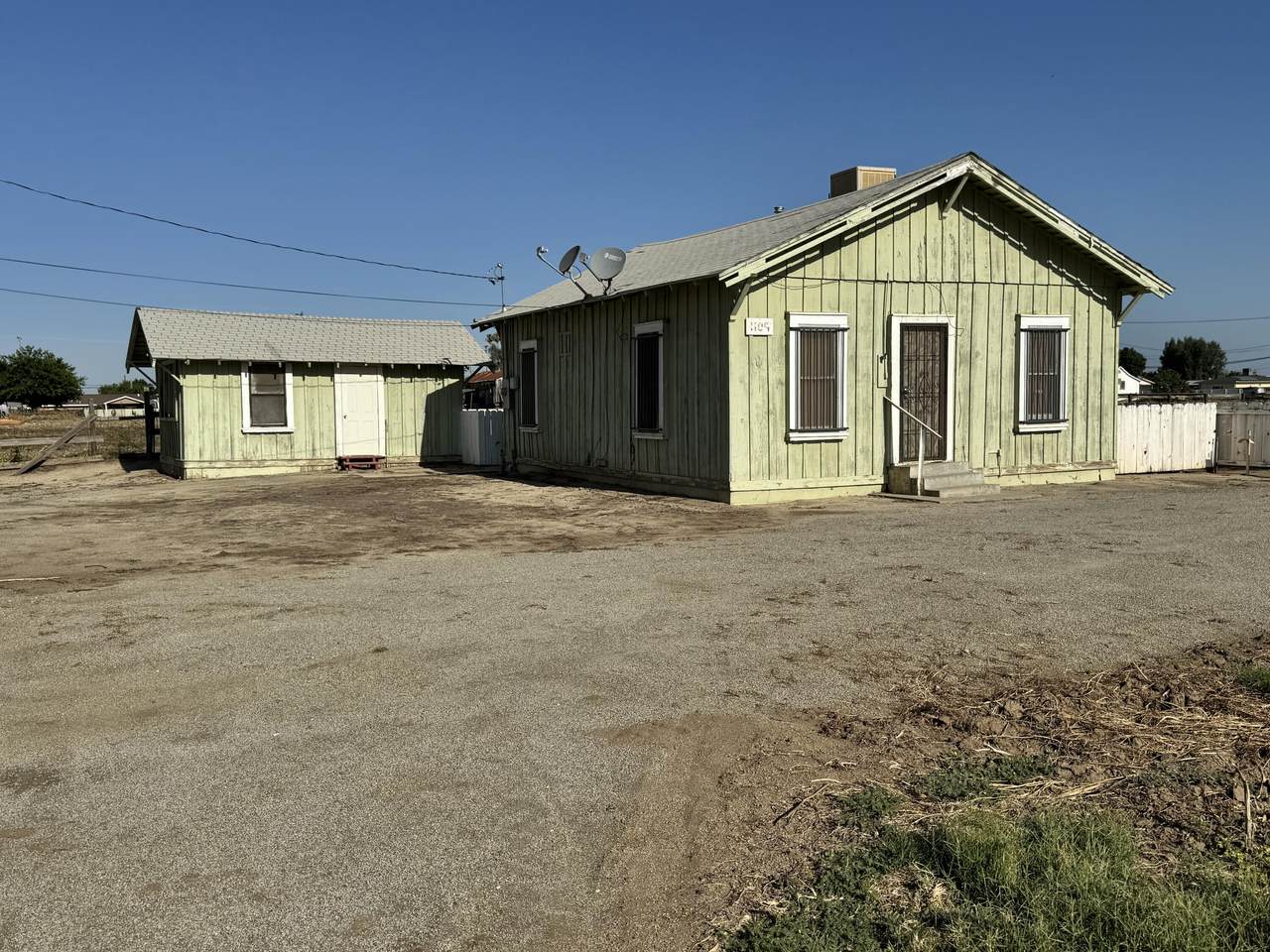 1109 Jaye Street - Photo 1