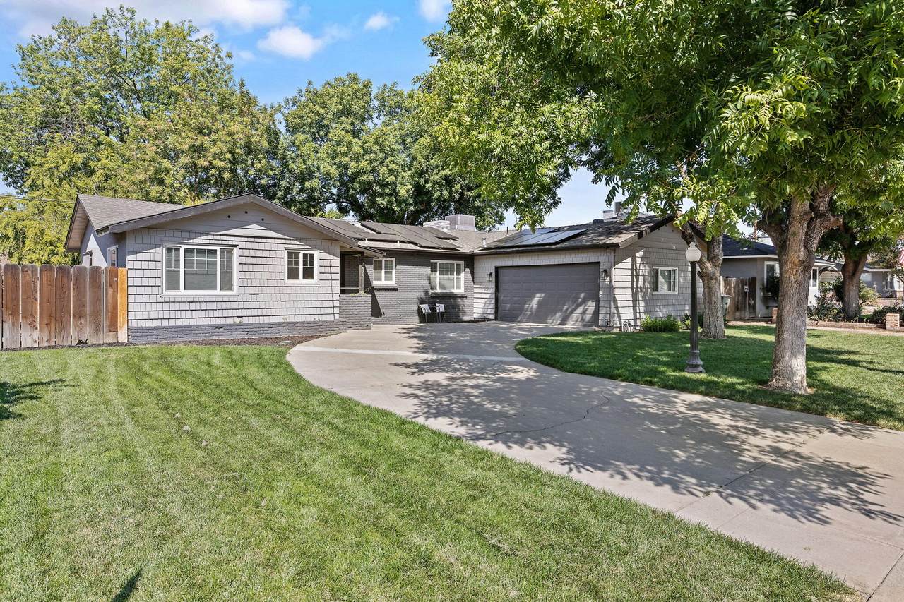 2424 Fairview Court - Photo 1