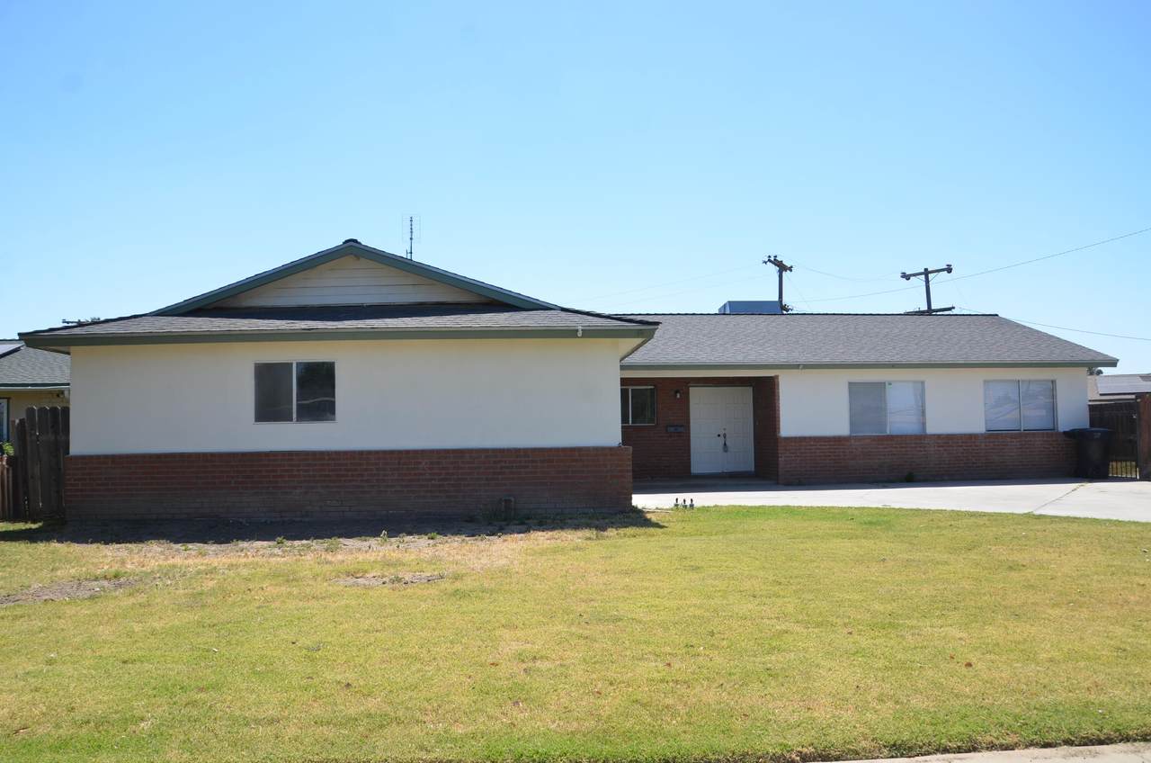 339 Spring Lane - Photo 1