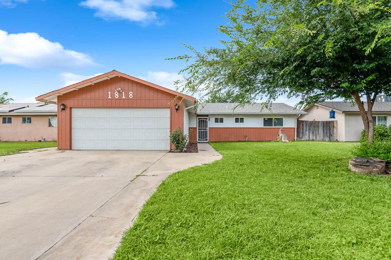 1818 Buena Vista Avenue - Photo 1