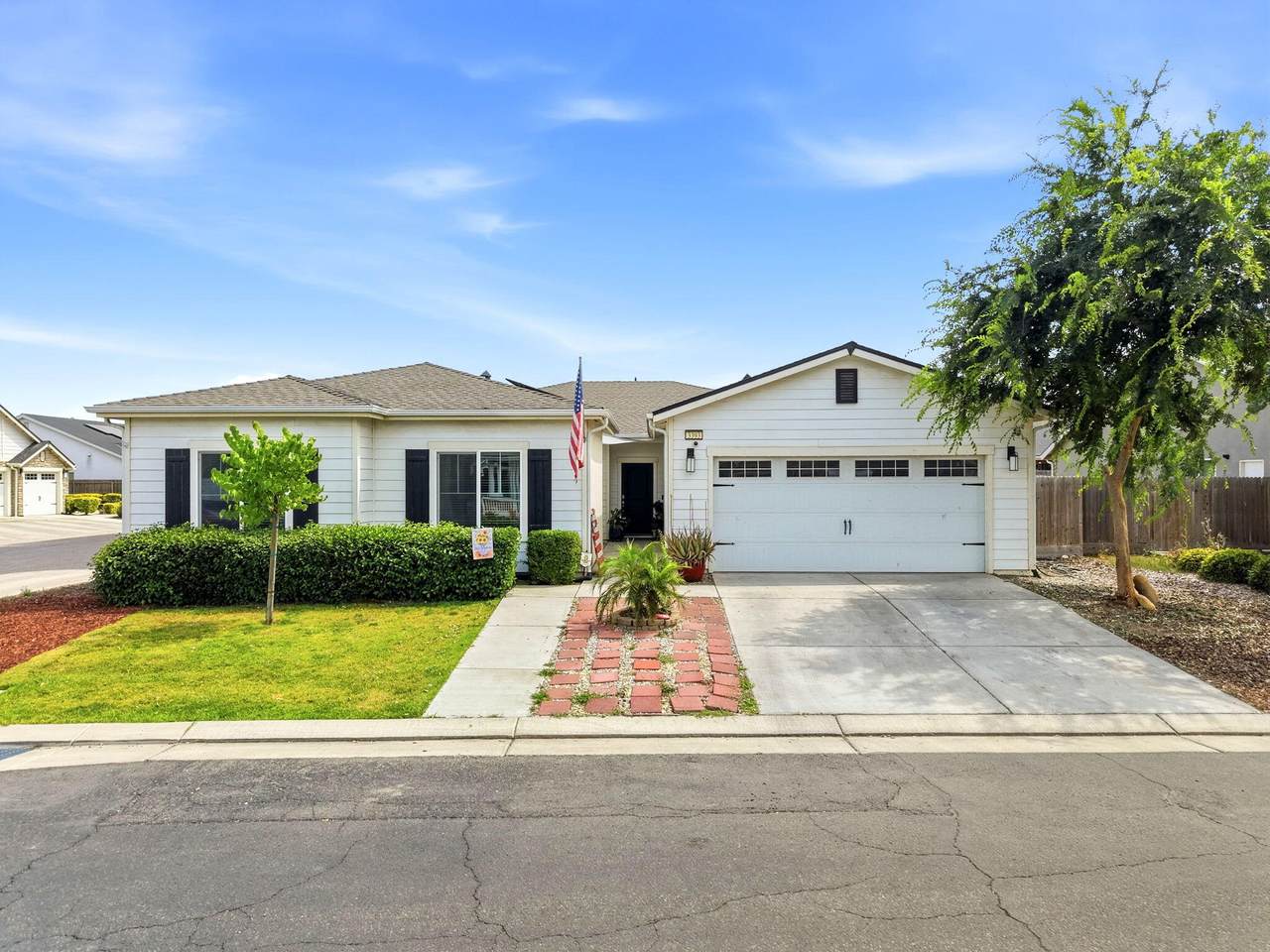 3393 Parks Avenue - Photo 1