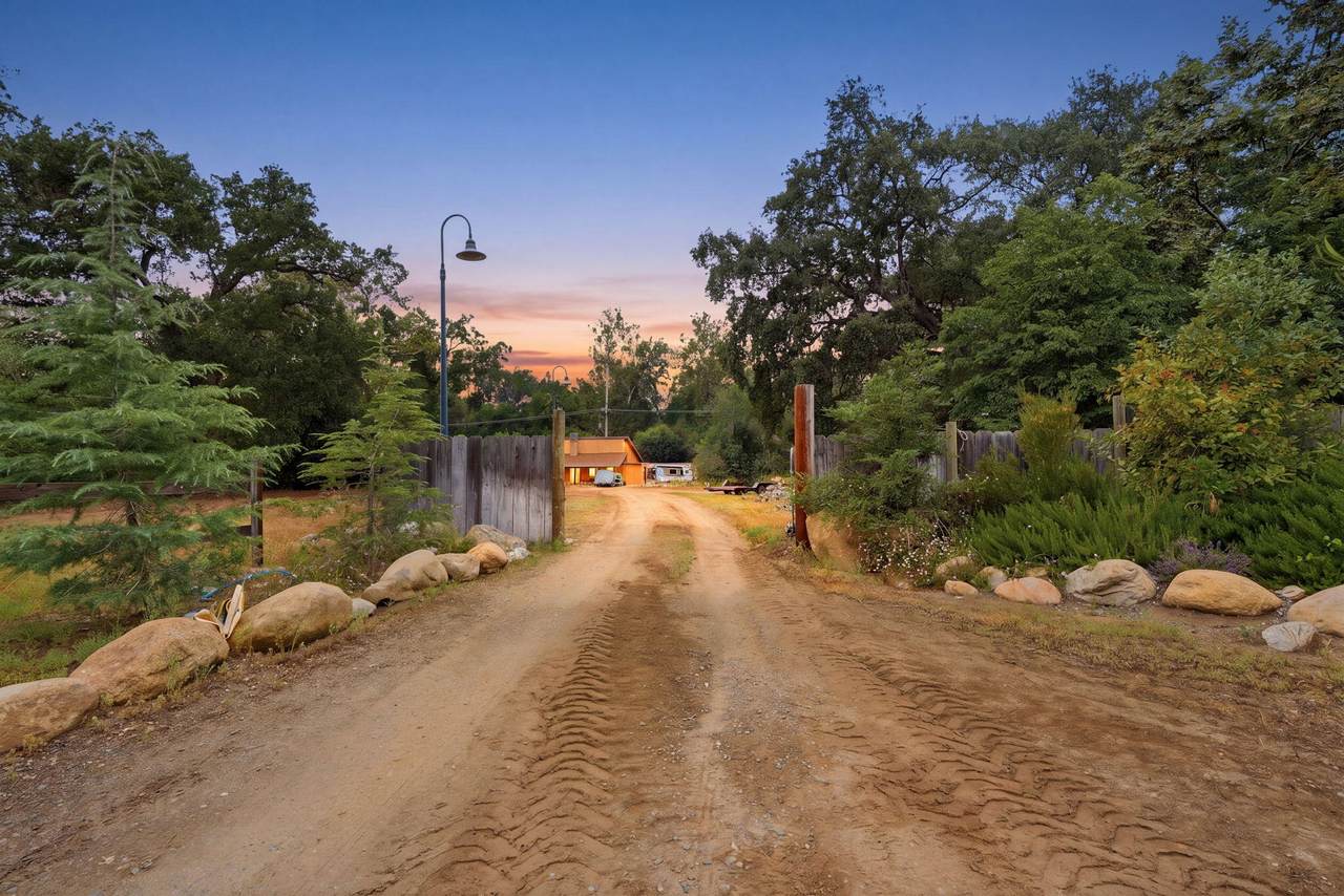 44065 A South Fork Drive - Photo 1