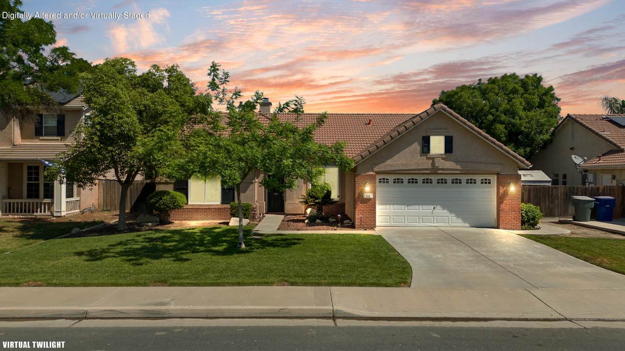 916 Windsor Drive - Photo 1