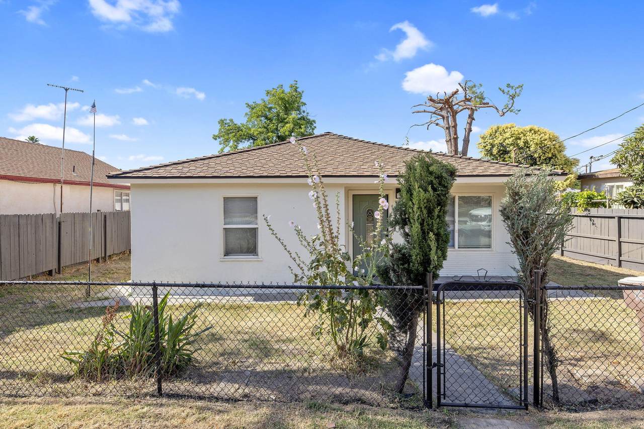 13872 Hanford Armona Road - Photo 1