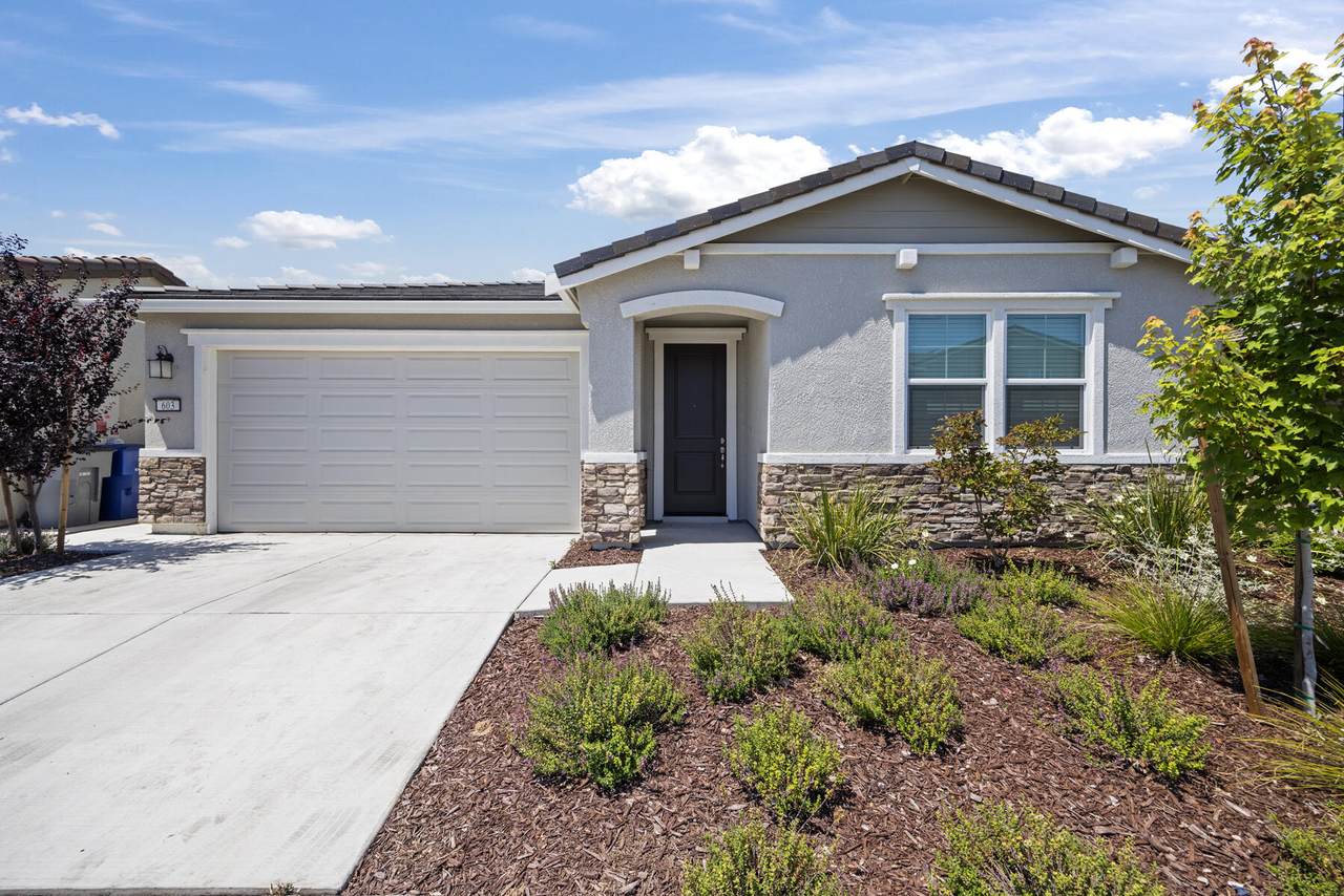 603 Filbert Avenue - Photo 1