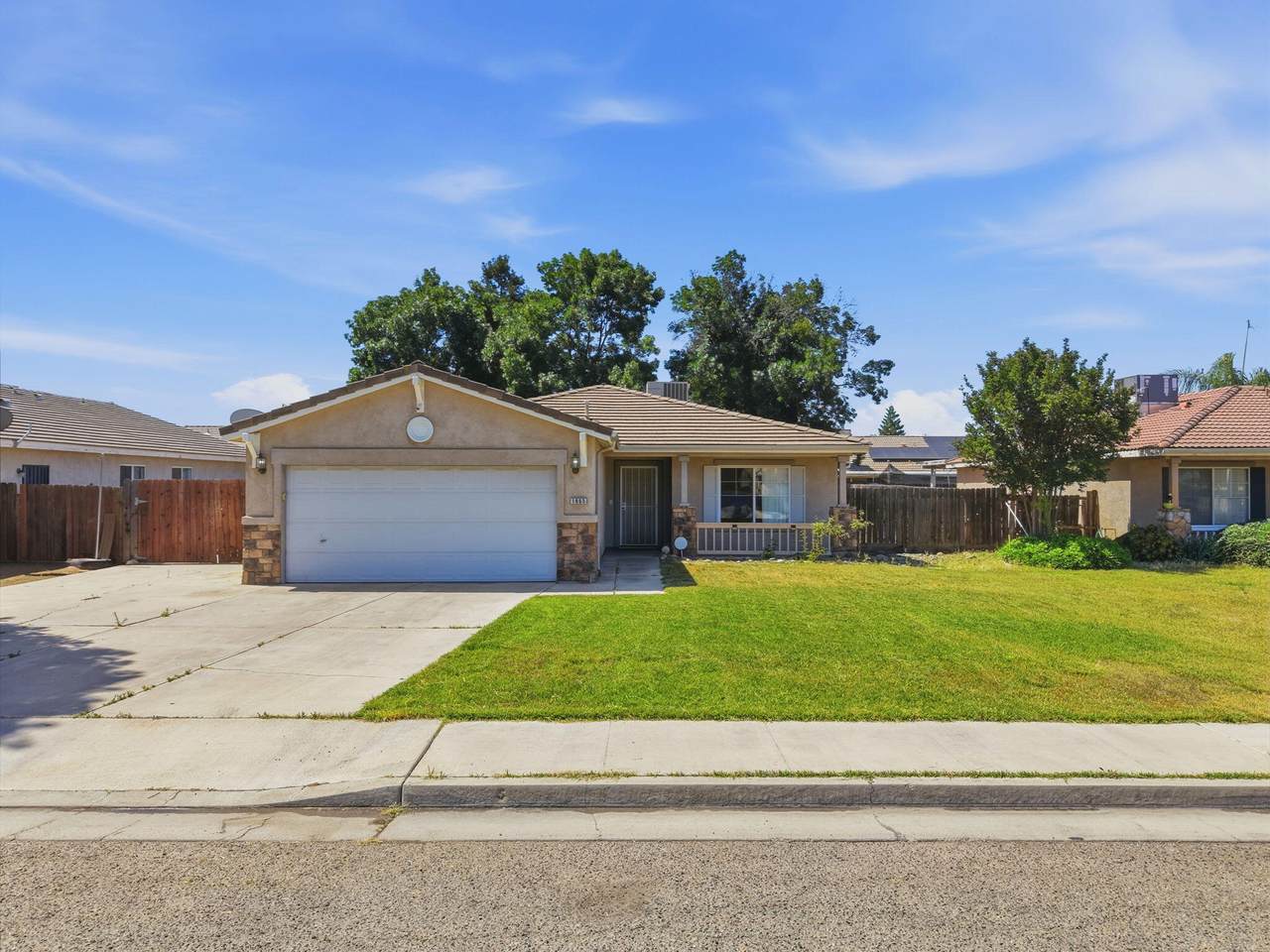 1865 La Vida Avenue - Photo 1