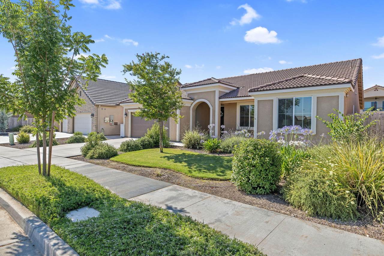 5121 Brooke Avenue - Photo 1