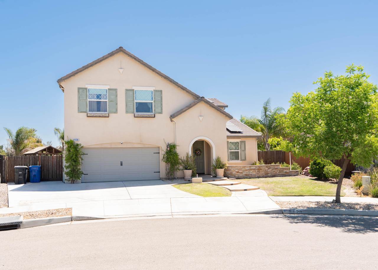 1128 Caddie Loop - Photo 1