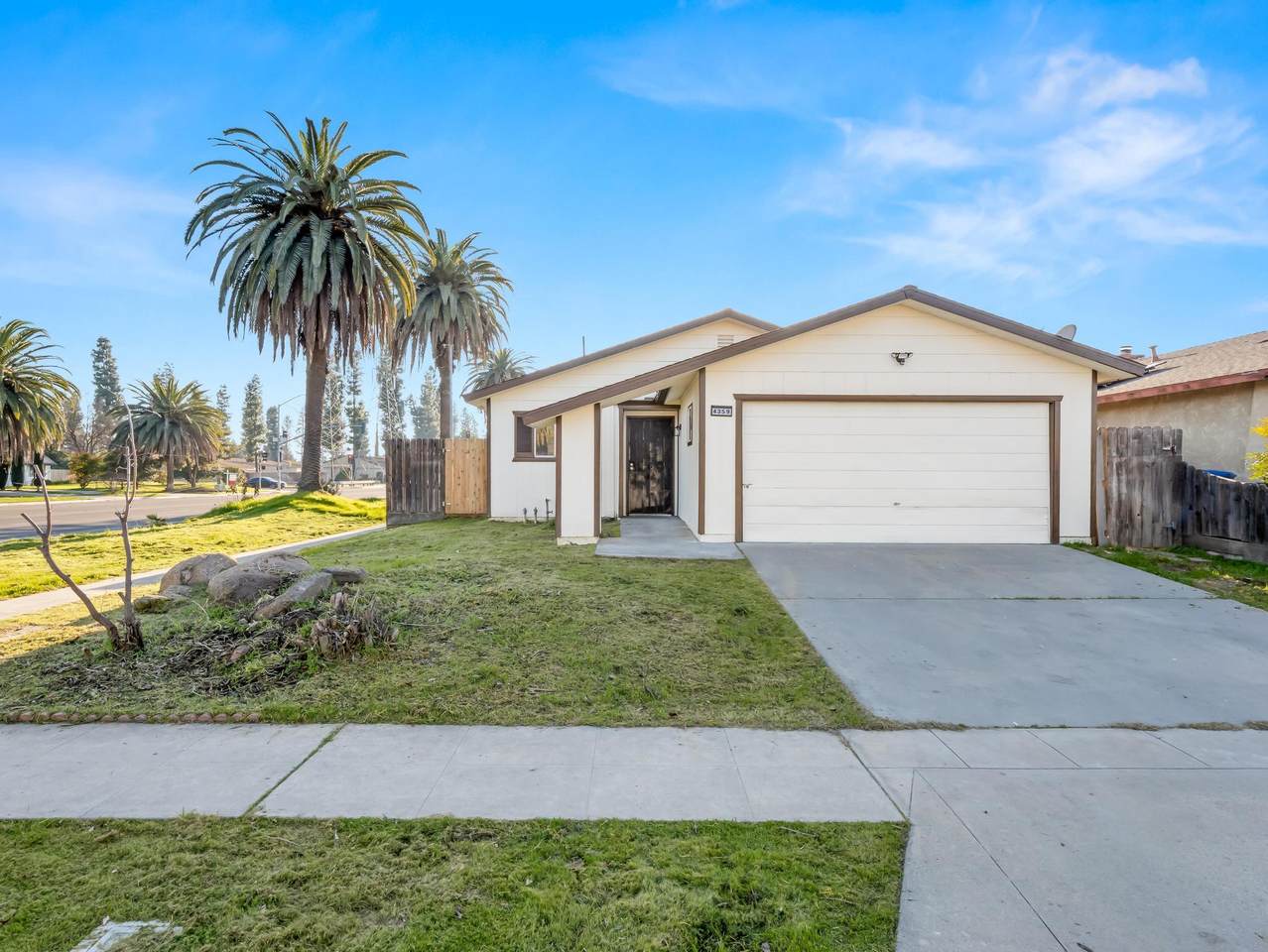 4359 Cardiff Avenue - Photo 1