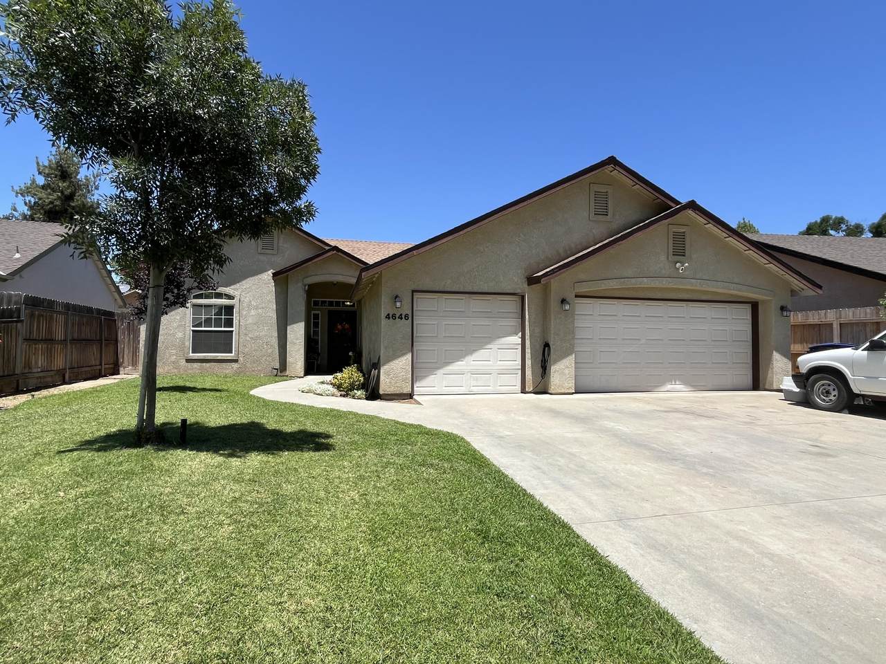 4646 Manor Court - Photo 1