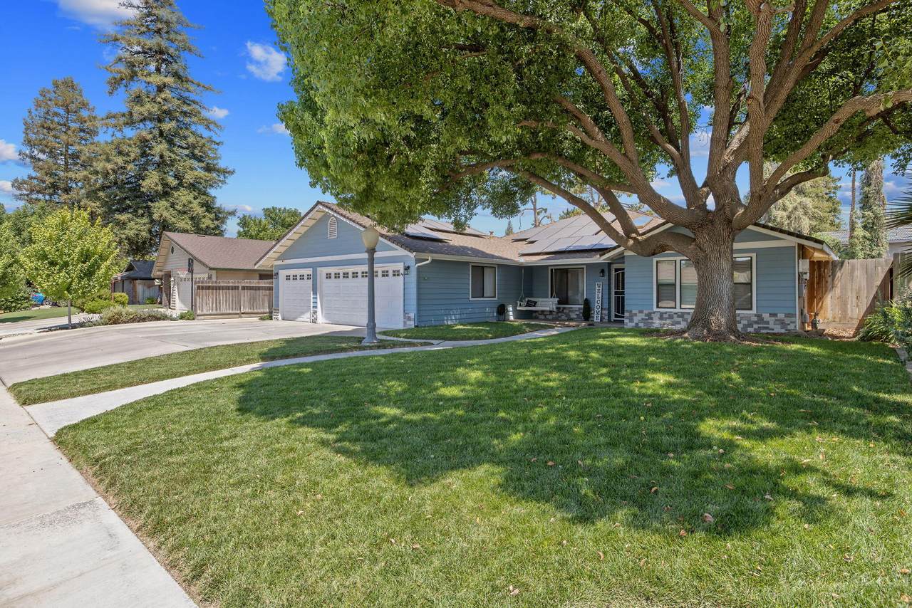 2612 Feemster - Photo 1
