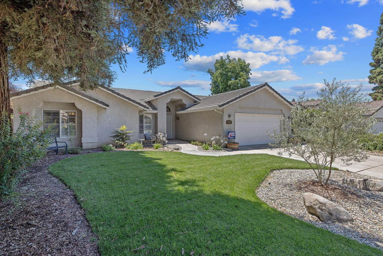 2723 Harold Avenue - Photo 1