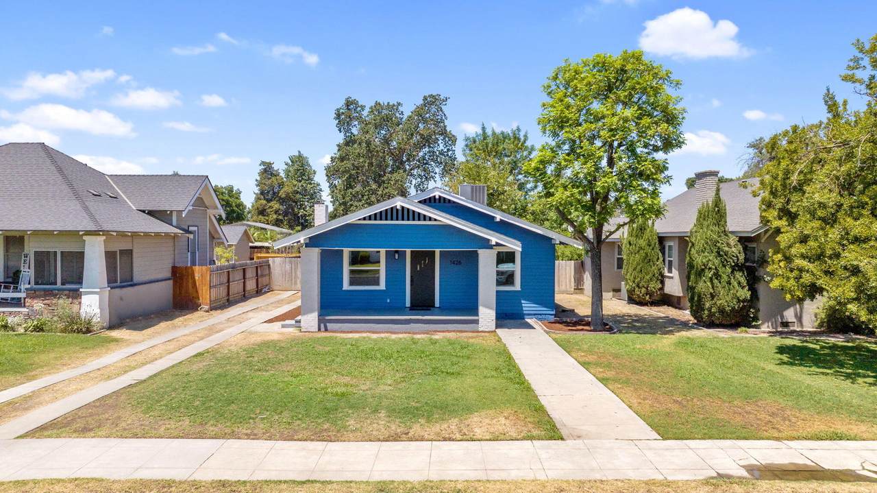 1426 Irwin Street - Photo 1