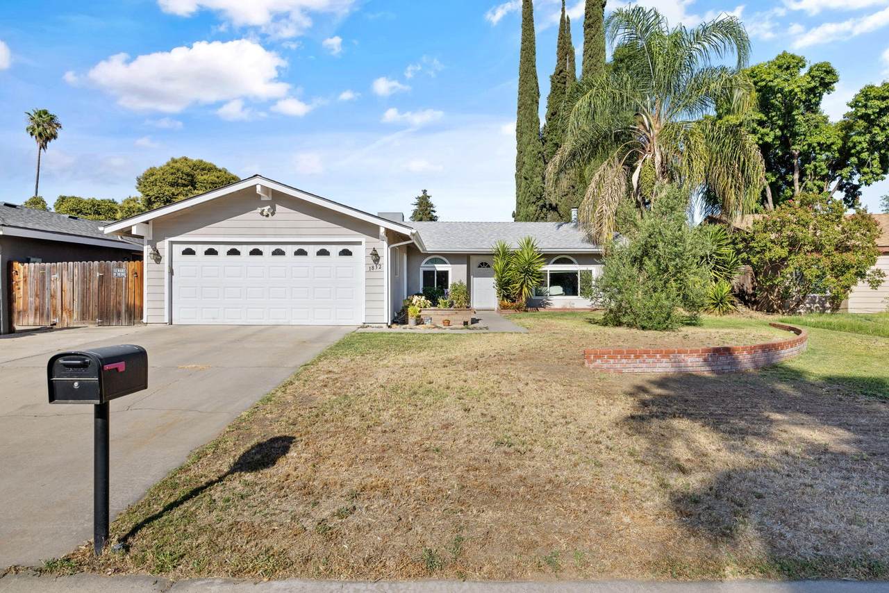 1832 Atwood Street - Photo 1