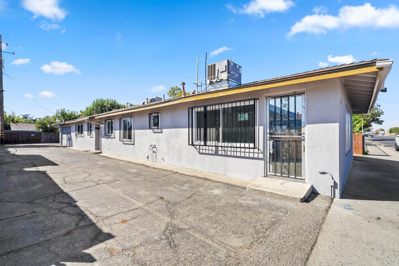 4584 Tulare Avenue - Photo 1