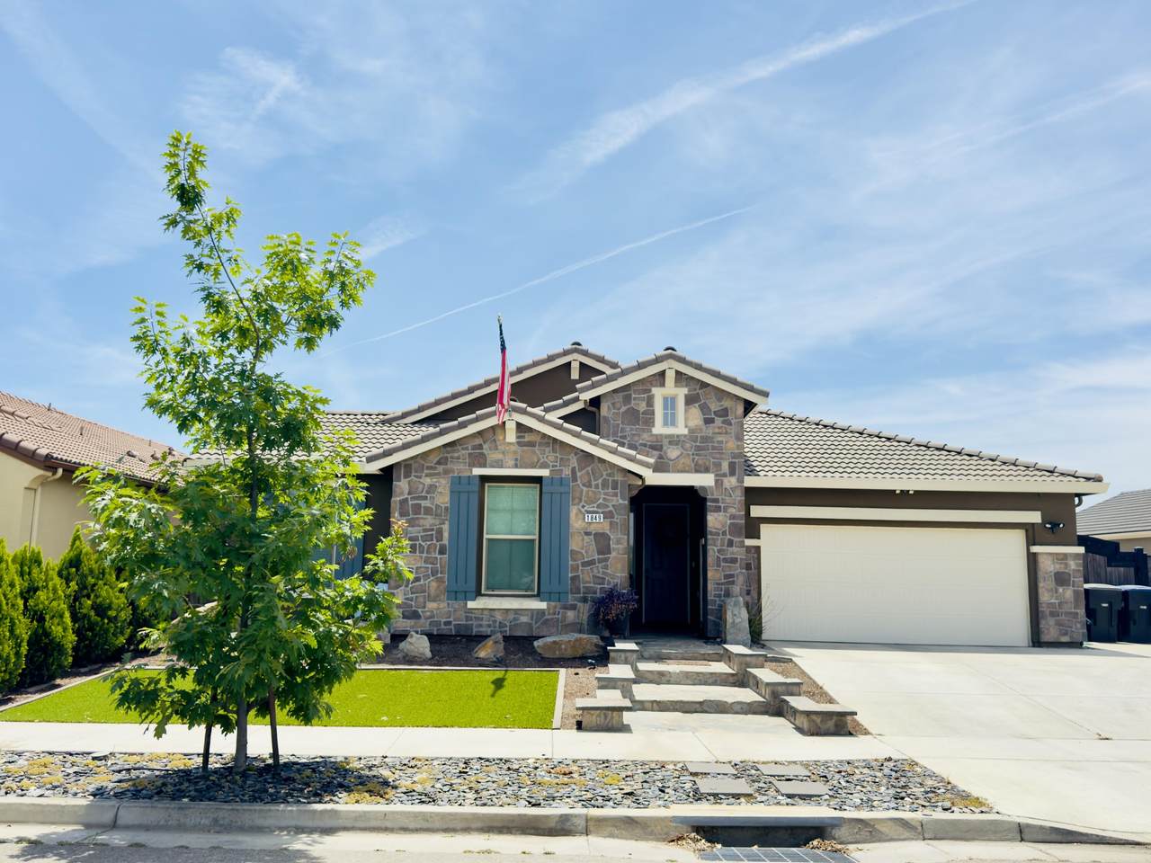 1849 Porter Avenue - Photo 1