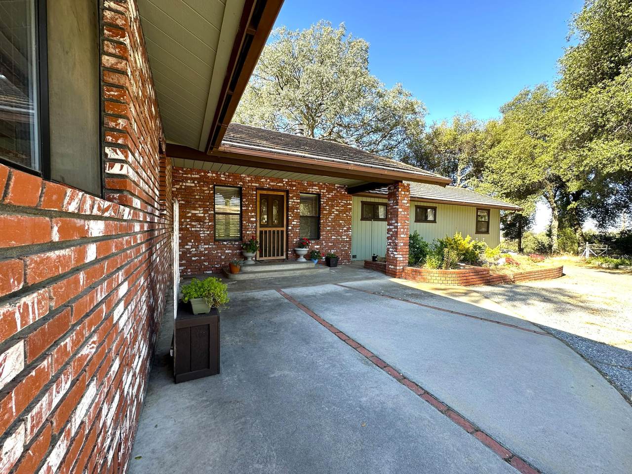 43150 Hot Springs Drive - Photo 1