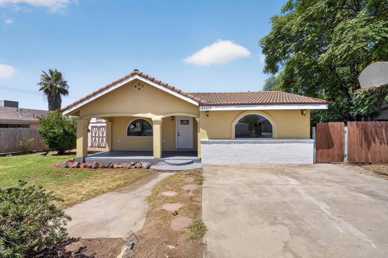 30619 Kame Drive - Photo 1