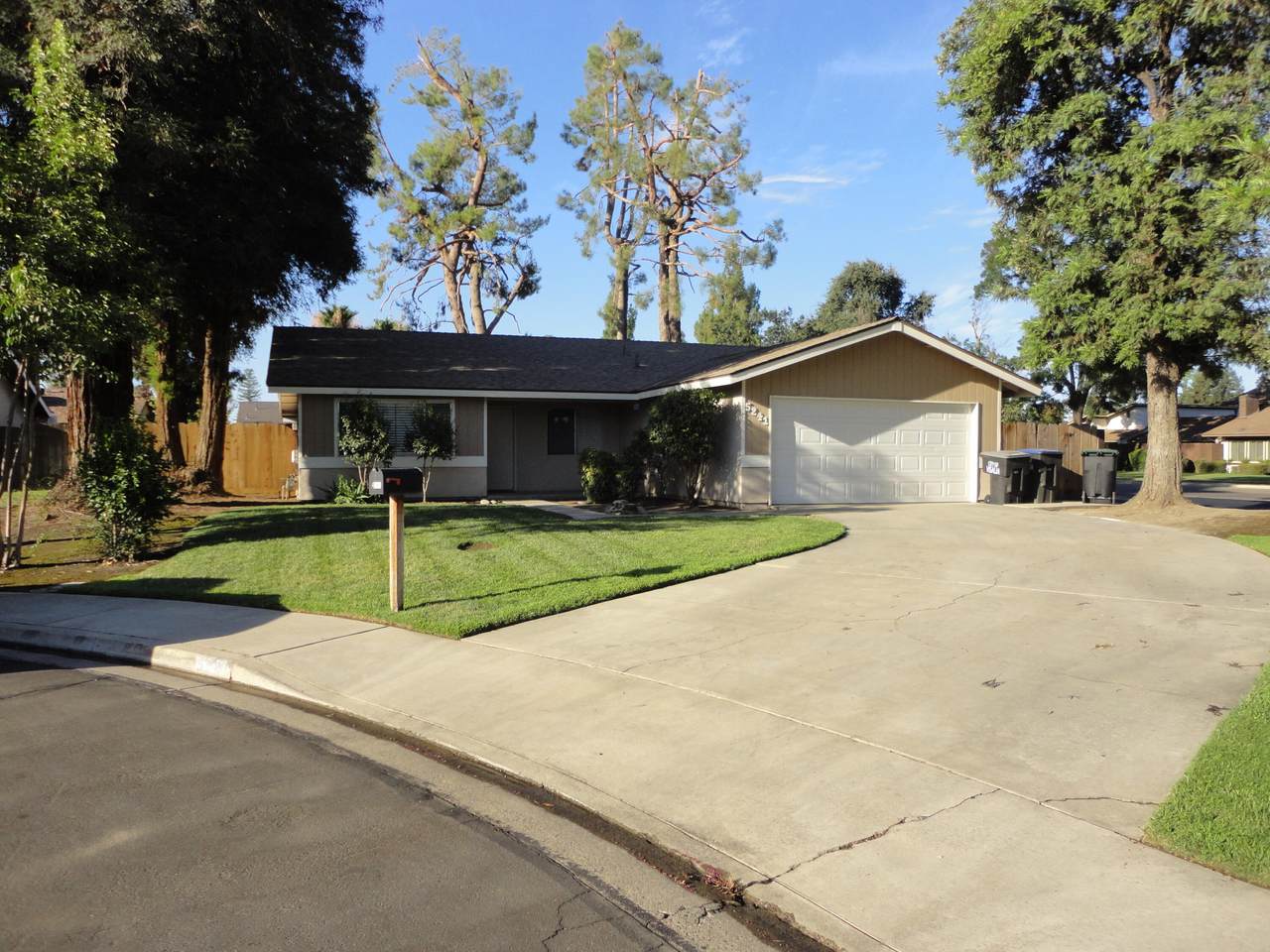5241 Heritage Avenue - Photo 1