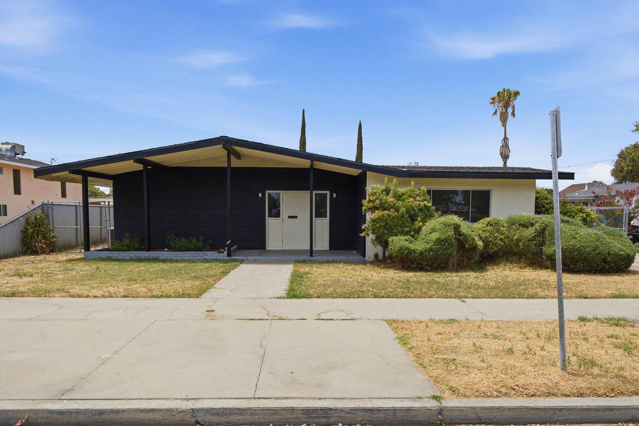 1012 Hale Avenue - Photo 1
