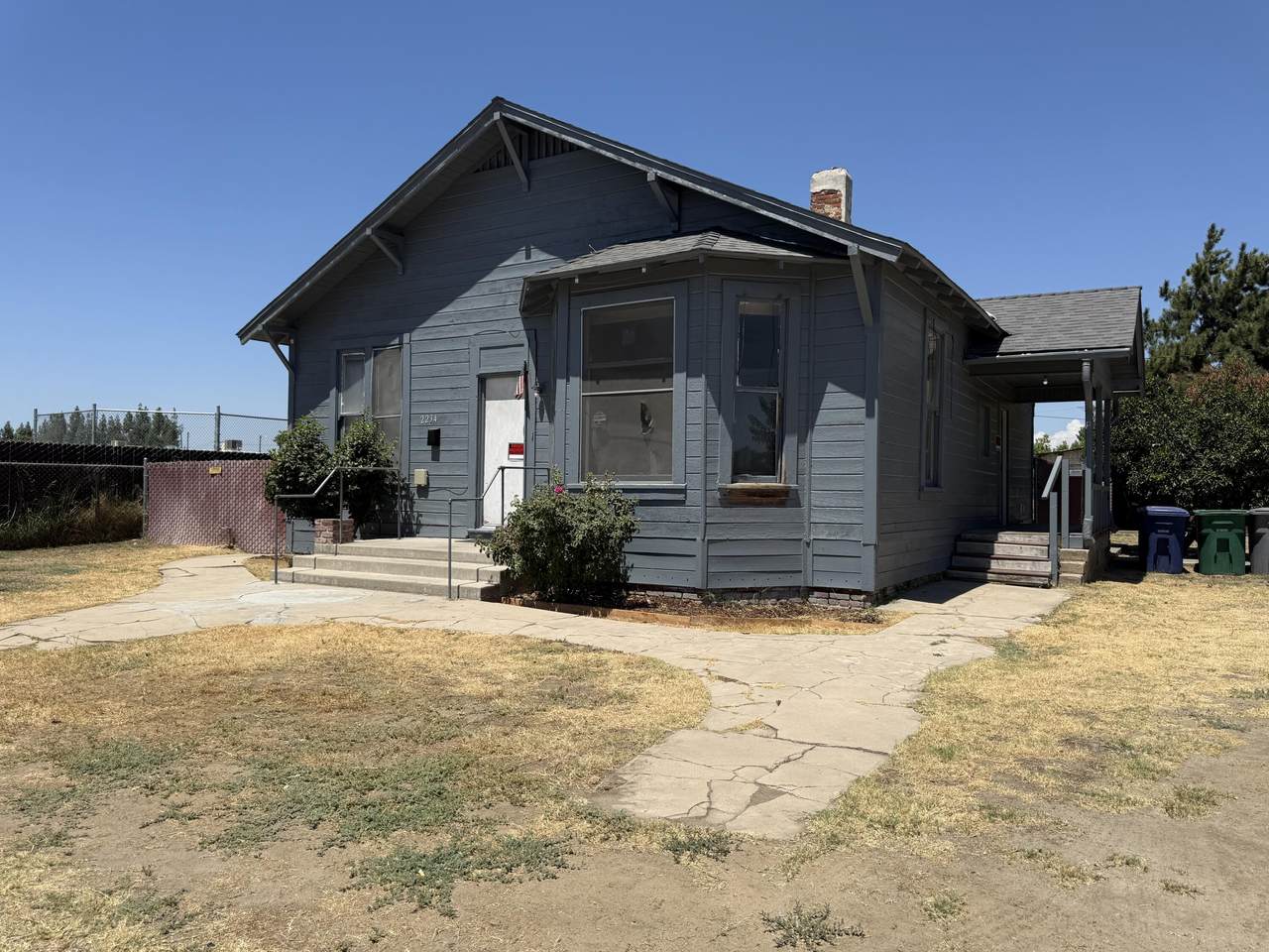 2234 Young Street - Photo 1
