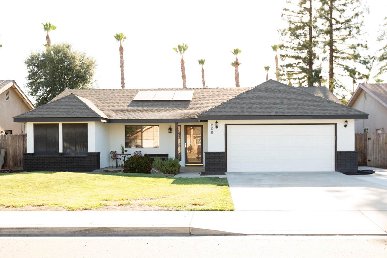 209 Atwood Court - Photo 1