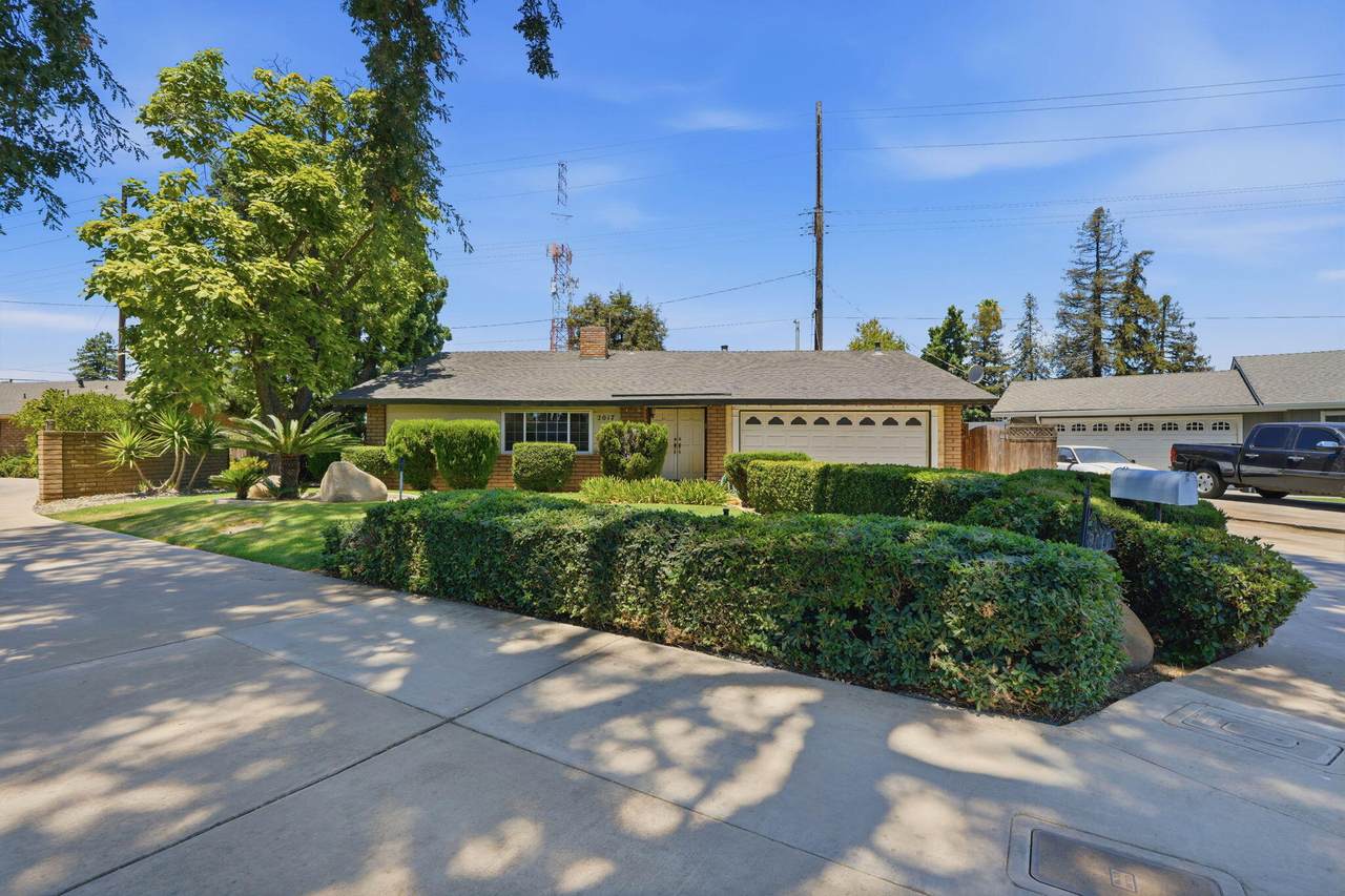 2017 Woodland Street - Photo 1