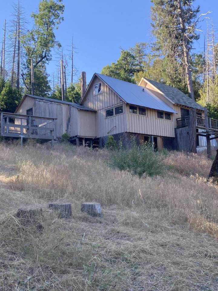45003 Steep Hill Drive - Photo 1