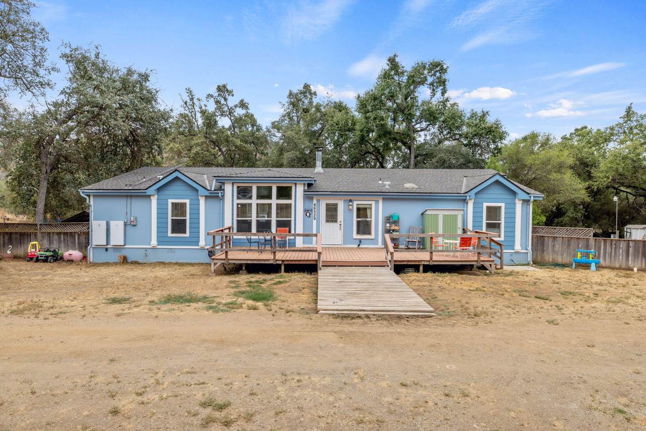 46529 Butternut Lane - Photo 1