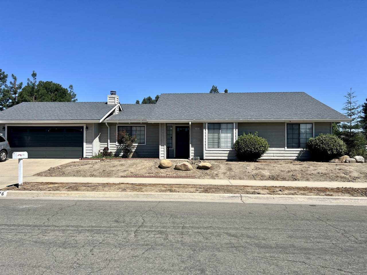 1876 Plymouth Avenue - Photo 1