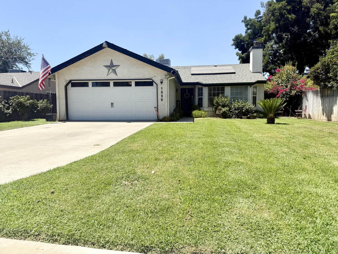1535 Hartley Avenue - Photo 1