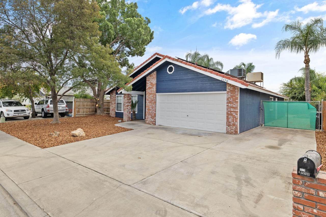1170 Maston Street - Photo 1
