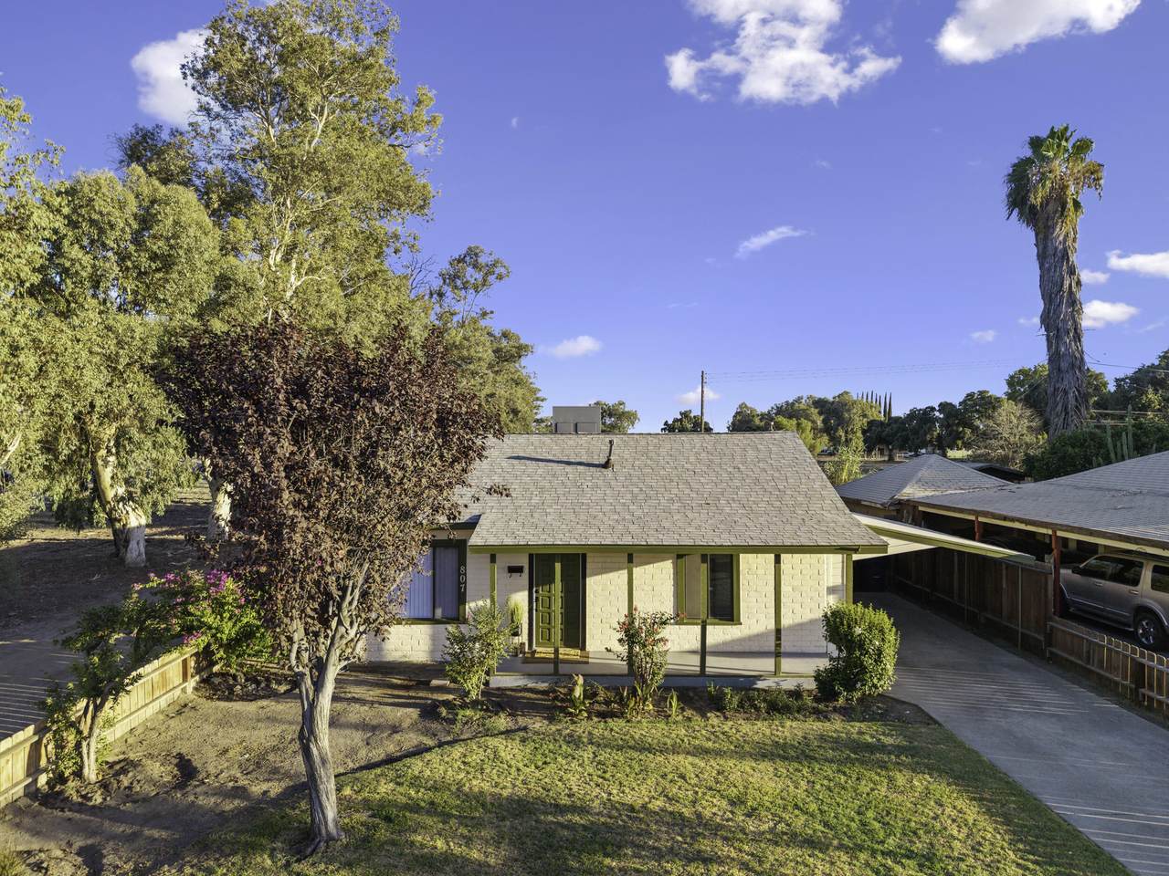 807 Sherman Avenue - Photo 1