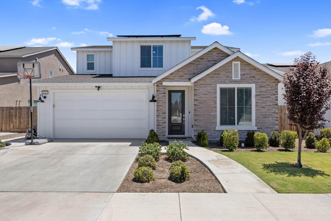 1322 Palm Street - Photo 1