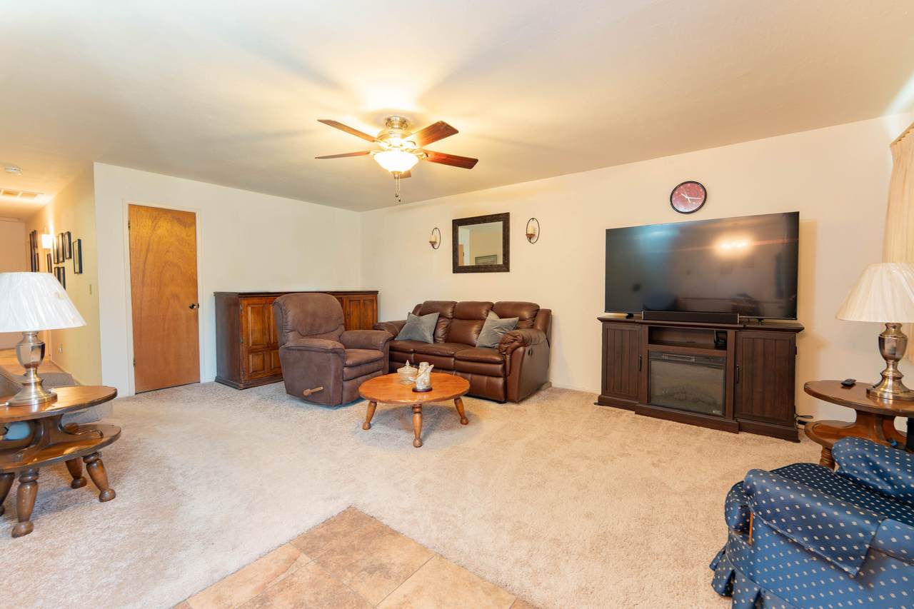 https://bt-photos.global.ssl.fastly.net/tulare/1280_boomver_1_243304-2.jpg