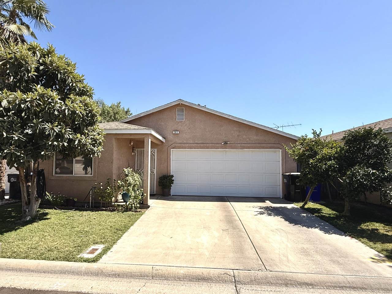 291 Rio Vista Avenue - Photo 1