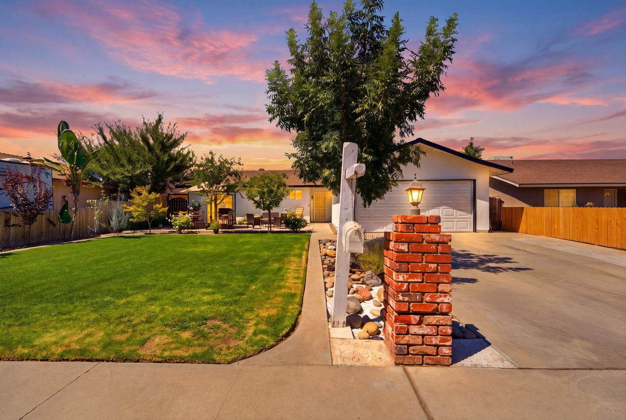 1740 Perez - Photo 1